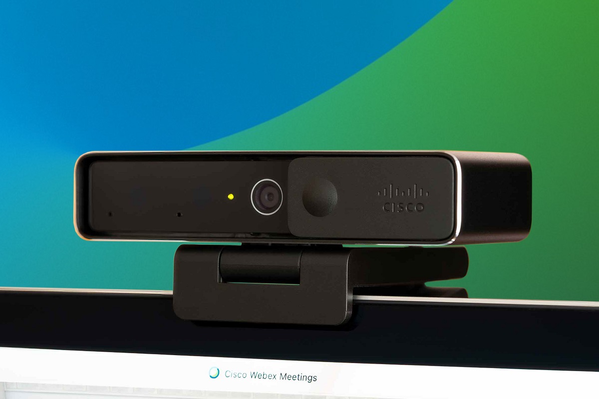 Cisco_Japan's tweet photo. ／
#WebexDeskCamera なら
PC のログインがとっても簡単 👍
＼

Windows Hello の顔認証機能により Windows Hello 対応 PC ならカメラの顔認証で自動で PC にログインできます。#Amazon で販売中 ❗

詳細・ご購入はこちら ➡️ https://t.co/rfCrc0cnmz

#Cisco #Webカメラ #中小企業 #デスクカメラ https://t.co/hsmzazS0Oh