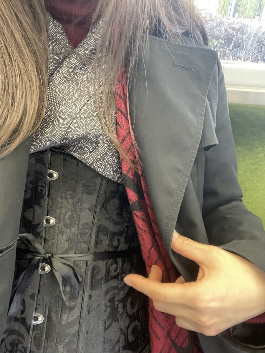 kuraya_krashiki's tweet photo. #シショの装い

やってみたかったはわわイメージコーデ！

コルセットとコートは一気にイメージ変えるなあってなりました。 https://t.co/IieWYyzCKh