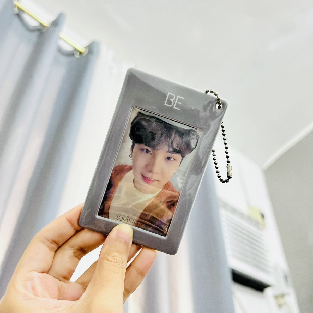 jolinaqrstvwxyz's tweet photo. yoongi BE pob umuwi na, amoy baby powder pa π thank you @kvmooncart πβ¨π₯³
#kvmoonproofs https://t.co/IALXmQZha5