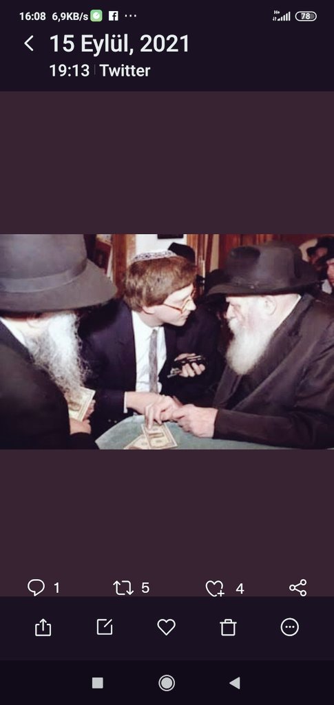 pirireisbudak11's tweet photo. Yeni pandemi bekliyormuş.. Hükümetler pandemi için bütçe ayirmaliymis..
Kim bu Bill Gates..? https://t.co/q5PFf5AZuh