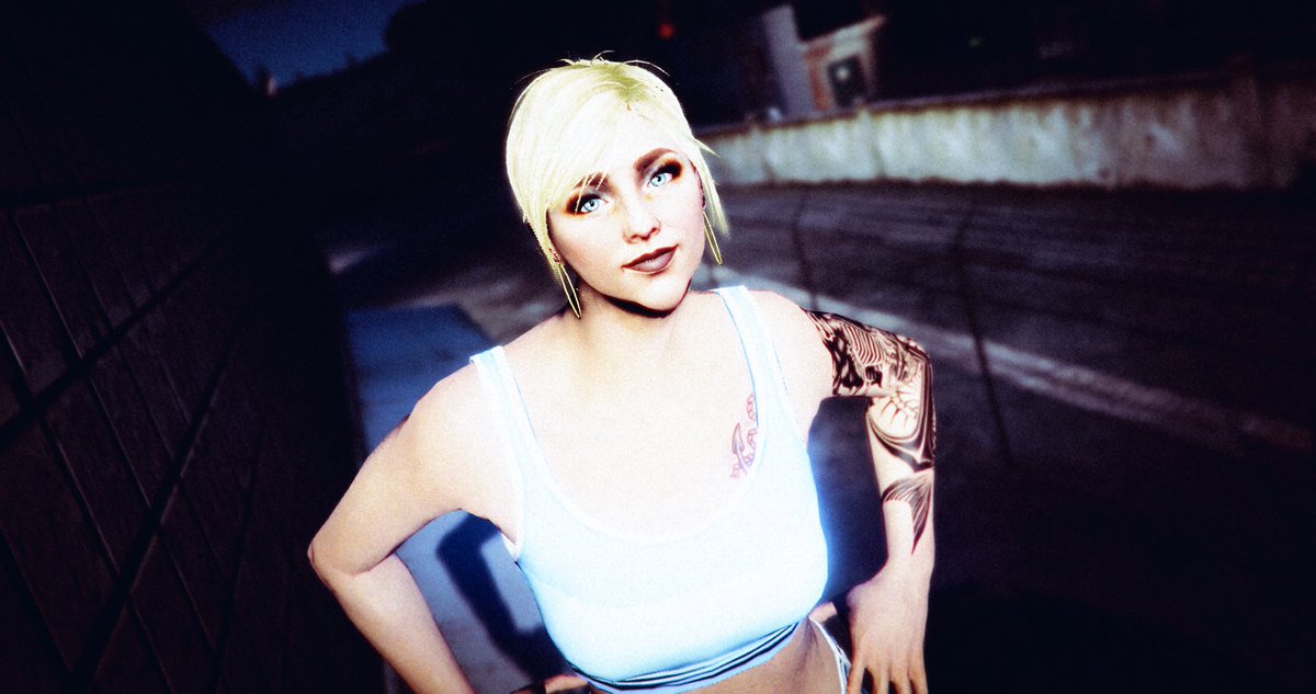 ghostofvaIe's tweet photo. • Nebula Łove • #RockstarGames #GTAOnline #Snapmatic https://t.co/BiU9fKc4uF