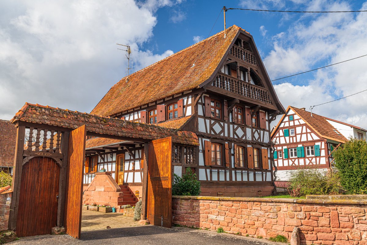 CedricSchell's tweet photo. La beauté du patrimoine alsacien. https://t.co/BQgsWFYRdD