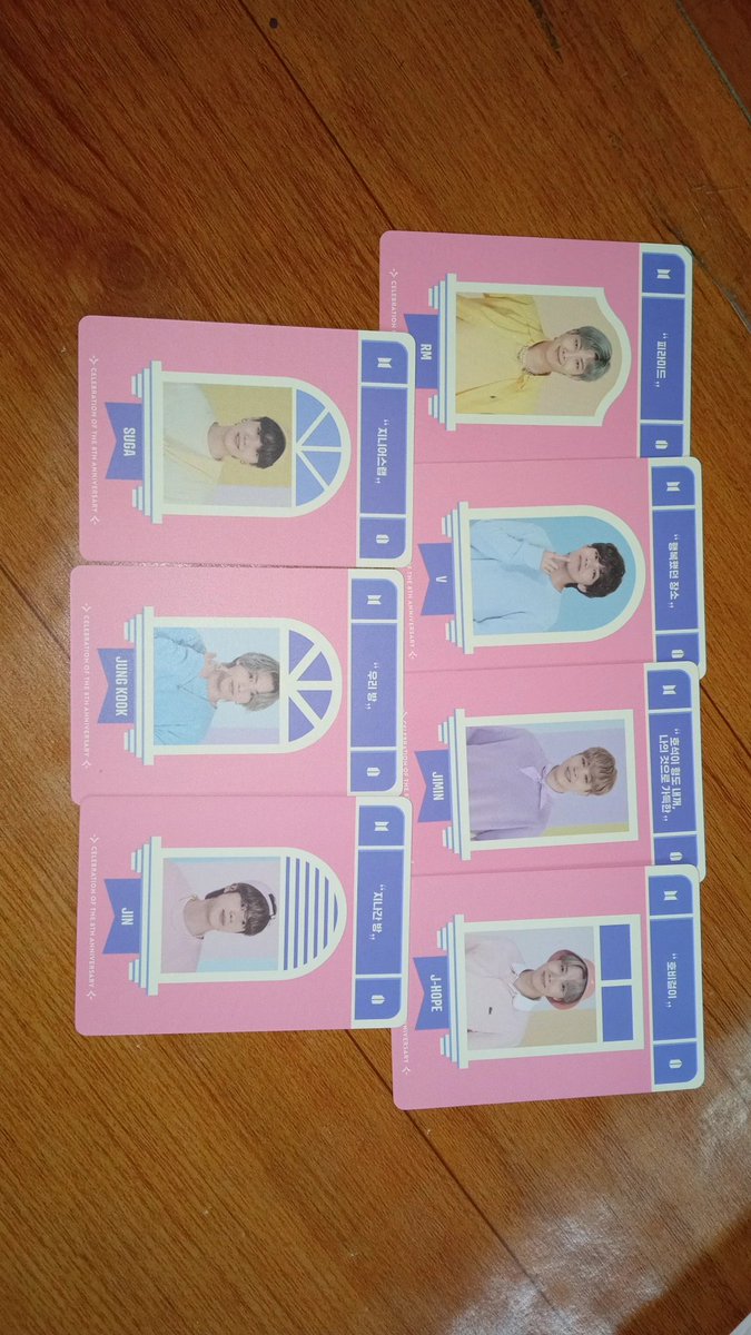 purpleswan_OLS's tweet photo. Baka po may interested sa inyo. 
50 pesos each lang po yung sa ticket and 50 pesos din po each per member.

Thank you!! 

Help us RT po💜 https://t.co/AaCbwp99ZB