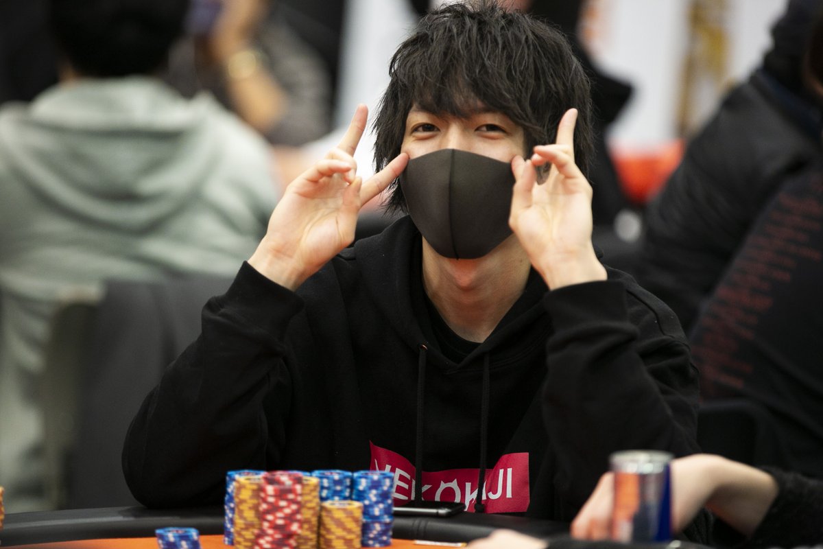JapanPokerUnion's tweet photo. 【SPADIE FINAL Season24】

Main Event
14位 uta様、15位 カボチャ様、16位 キキ様、17位 Aaron様
14-17位$500の選手契約がオファーされます。
入賞おめでとうございます✨ 

お疲れ様でした！

#SPADIE https://t.co/sfrA0JGNXu