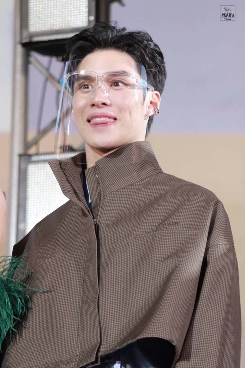 น้อนคนนี้ทำไมหนูทะเล้น น่ารักจังอะค้าบบ

#WABISABIGROWUP2022 
#peakpeemapol