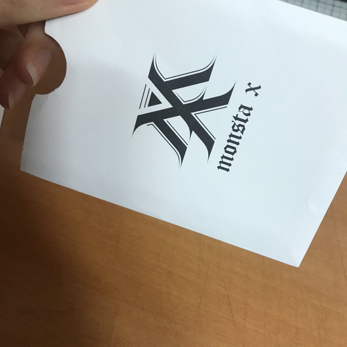 lovingis_'s tweet photo. 몬스타엑스 포카 케이스 양도

일괄 0.15
공방 포카 같은거 담아있던 포카 케이스에요 하자 좀 있으니 예민하신분 ❌
부분환불, 전체환불❌

몬엑 포카 셔누 기현 민혁 형원 주헌 아이엠 창균 미공포 https://t.co/wZAOOOkhDJ
