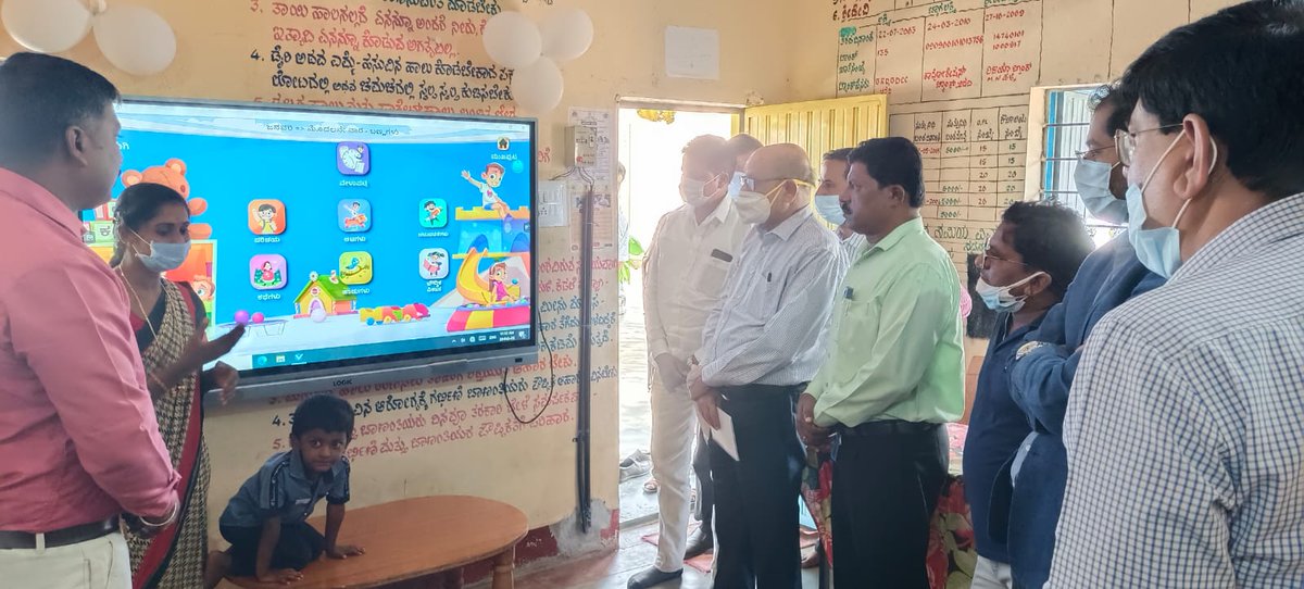 VBGRAMGKAR's tweet photo. The Common Review Mission team from @MoRD_GOI GoI visited the Smart #Anganwadi centre  and Ramanagar One center in Manchanayakanahalli GP, @ZPramanagara

ZP CEO @Ikrum_shariff and other officials were present during the visit. https://t.co/JDmS6YZzc4