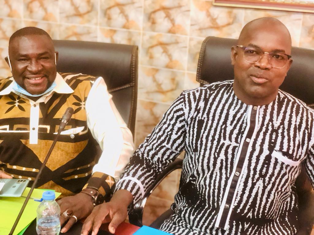 #colloque:  L'université de Ségou a servi de cadre au colloque de contribution universitaire à la refondation nationale organisé par la Plateforme d'Appui au Processus de Paix au Mali.
#PAPP-Mali
#NIMD 
#Ségou Citoyen Web T.V, la télé autrement.