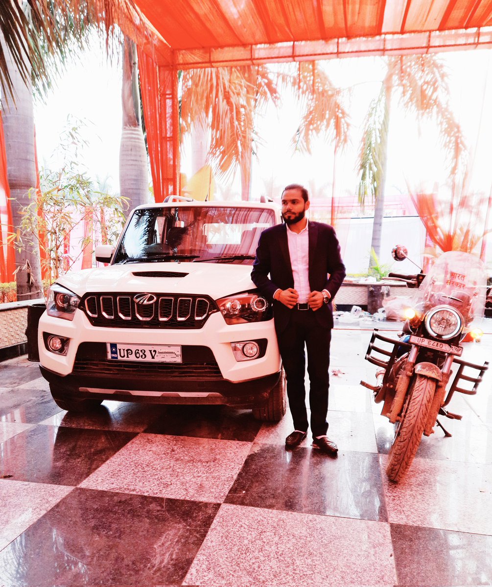samyak_tripathi's tweet photo. #Four Wheels Rides The Body, Two Wheels Move The Soul. #when I ride one miss another..
#What lies behind you and what lies in front of you, pales in comparison to what lies inside of you.
#mirzapur #UP63 #UP64 #sonbhadra
#upelection2022 #india
#mahakal🔱
#Har_Har_Mahadev 🚩🙏 https://t.co/VBkl1z4PID