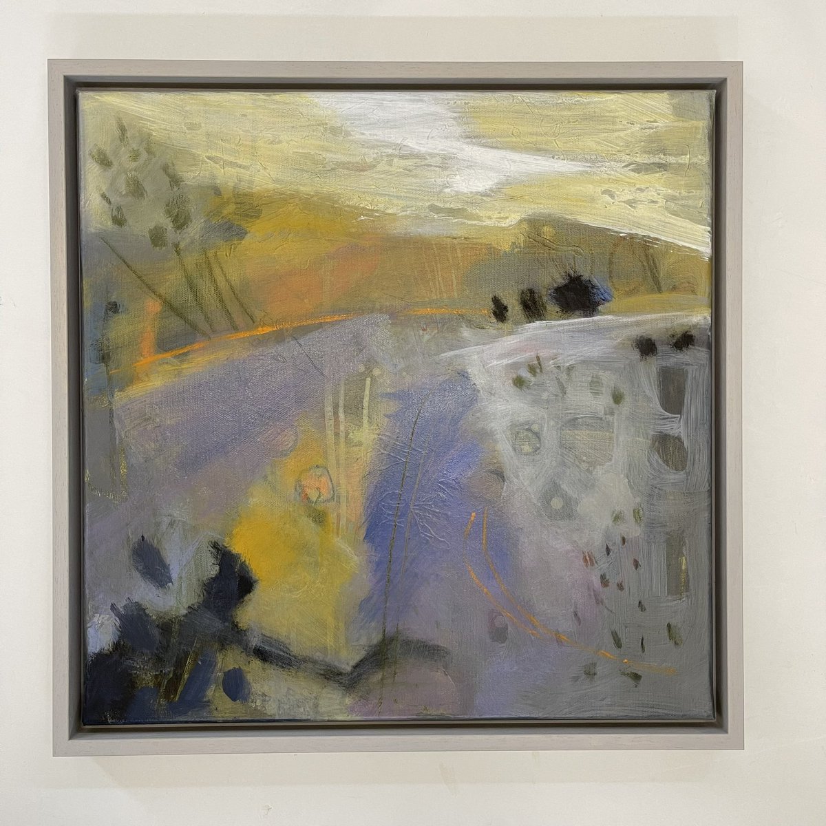 cramerpaintings's tweet photo. River Sunset’ 55cm x 55cm grey tray frame. I painted this at the end of January after taking a late afternoon walk along the river Avon as the sun was going down. Not my usual colour palette but simply a response to the colours of the season 🙌🏻  #landscapepainting #artcollector https://t.co/UPFLtjT1DH