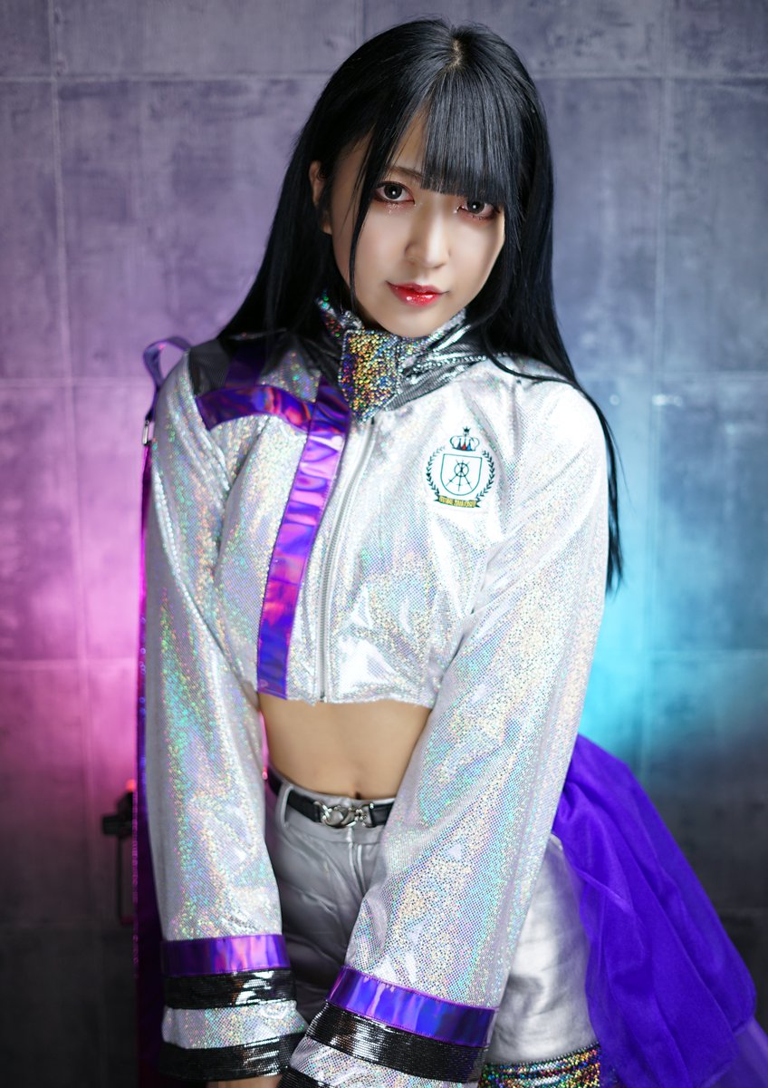 otome34's tweet photo. #音女三銃士👑新アー写公開👑

同時にメンバーカラーを紹介🎨

🚩モエノ:Queen RED
@cherish_rina
☯️チャーリー:Ultra VIOLET
@cha_ri_1102
🦋:ノア:Angel BLUE
@knzk_noa 

音女三銃士SNS
TikTok https://t.co/tn2T5ELzFG
YouTube https://t.co/gG2CNwYPZZ
Instagram https://t.co/KK3ytYFuzr https://t.co/Odc2QQ2I3x