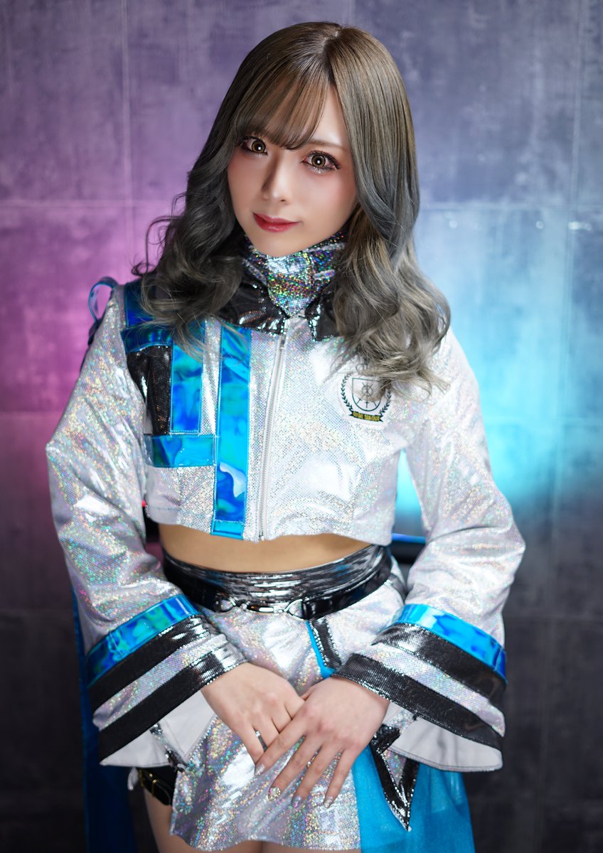 otome34's tweet photo. #音女三銃士👑新アー写公開👑

同時にメンバーカラーを紹介🎨

🚩モエノ:Queen RED
@cherish_rina
☯️チャーリー:Ultra VIOLET
@cha_ri_1102
🦋:ノア:Angel BLUE
@knzk_noa 

音女三銃士SNS
TikTok https://t.co/tn2T5ELzFG
YouTube https://t.co/gG2CNwYPZZ
Instagram https://t.co/KK3ytYFuzr https://t.co/Odc2QQ2I3x