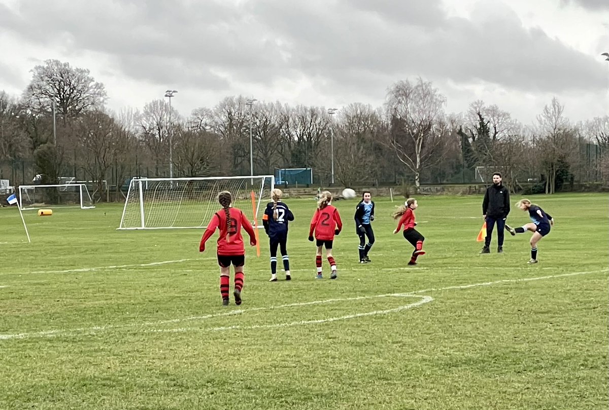 odpsfa's tweet image. Some photos from our GIRLS @kentschools_fa Super Fours Premiership League game yesterday against @BexleyPsfa before the weather turned. Thanks for an exciting end to end game with some great football on display from both teams. Sorry that more of you couldn’t stay for the chips!!