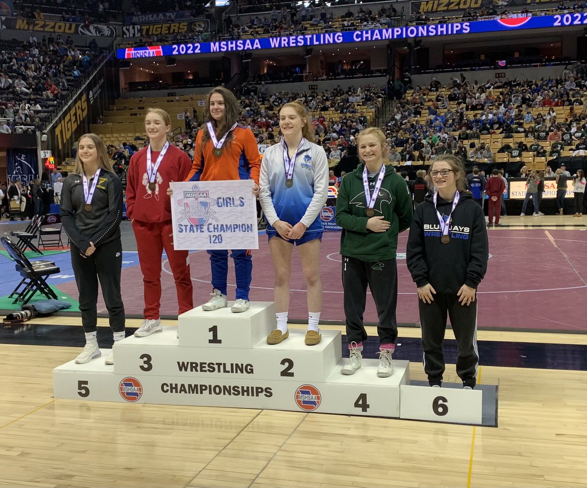 HvilleSchools's tweet photo. Congratulations to senior Carson Miller who is a wrestling State Champion! Also bringing home a medal is junior Chloe Herrick who placed second! We are so proud of all our state qualifiers &amp; congratulate Carson &amp; Chloe on their fantastic accomplishments! https://t.co/CjAG8MYU7a