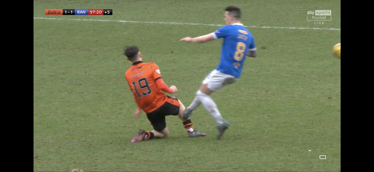 Surely that’s not the same Ryan Jack that took to Instagram crying about Beni’s tackle?👀