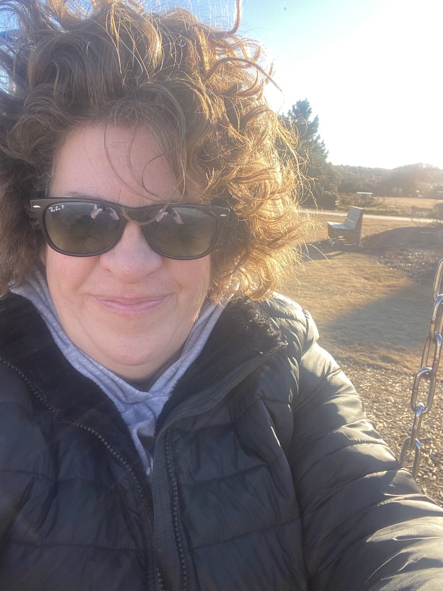 marietculver's tweet photo. Found a NEW way to find balance after early morning beach walk #CorollaLight #PresidentsDayWeekend ❤️💙🇺🇸 #Swings #ChildhoodJoy 🌊☀️🐚 https://t.co/8KlwmzK8Ea