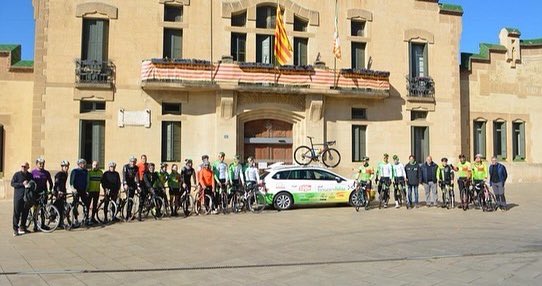 Presentació de l’equip de competició junior de l’Unió Ciclista #lesfranqueses . Molta sort i molts encerts. <a href="/UCFciclisme/">UCF - Unió Ciclista Les Franqueses</a> <a href="/antoniserrasal1/">antoni serra sala</a> <a href="/Jordimp63/">Jordi Miró Pérez</a>