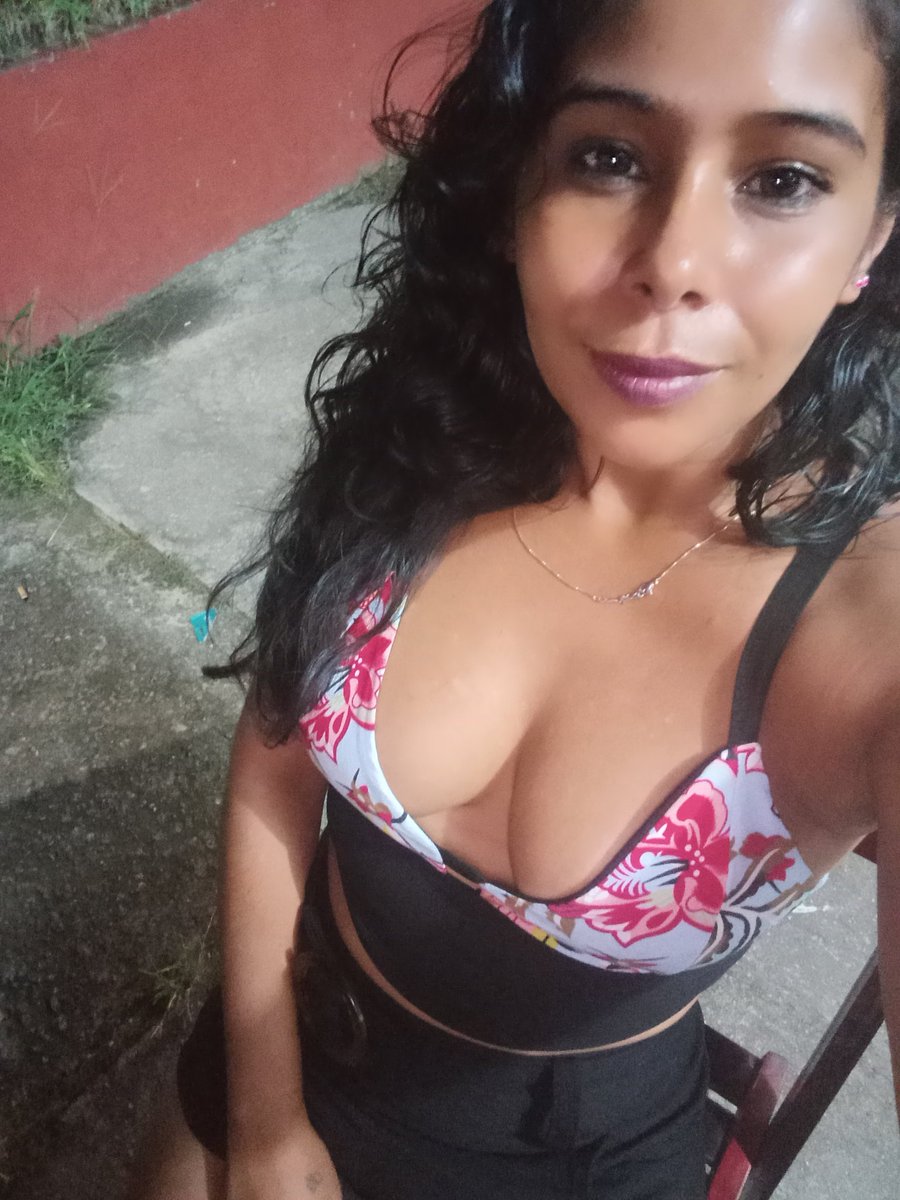 ta_tudo_um_cool's tweet photo. Bom dia pra vcs 😘😘 #DomingoMafiaSDV https://t.co/EI3GuUf6MX