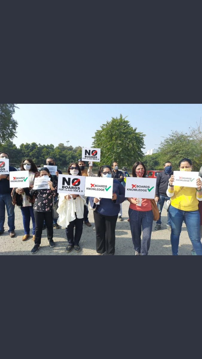 RitikSarmah's tweet image. Children are Sweet 
Students are Sweet
Middle class is sweet
Parents are sweet

But don&apos;t make the mistake of thinking them to Be Flowers!
Name is Pradeep
Jhukunga nahin💥

#InternalAssessmentForAll2022 
#NoBoardsForJuniorClasses 

@narendramodi