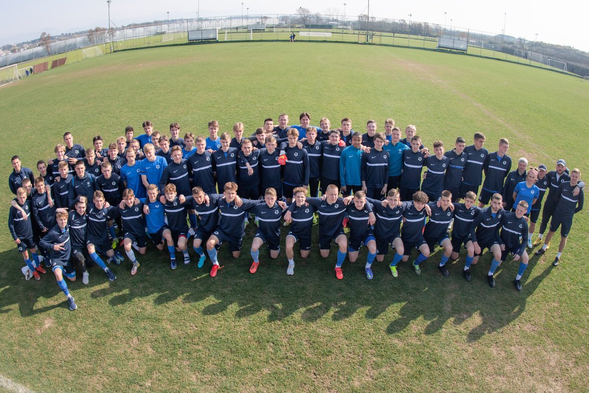 🤜 С 7 по 20 февраля команды «Чертаново», выступающие в Юношеской Футбольной Лиге, провели учебно-тренировочные сборы в Турции. На сборе трудилась и старшая команда Академии <a href="/chertanovo/">Футбольная Школа «Чертаново»</a> 2006 г.р. 

📚📺📸 Подводим итоги: chertanovoclub.ru/about/news/yun…