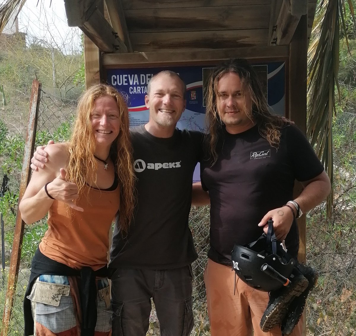 MurciaScuba's tweet photo. It's great when divers go from a curious interest to a full blown fascination. Cavern diving has a new fan :-)
Course starts next week.
https://t.co/0VCzGKQabj
#padicaverndiver https://t.co/tmPfA282j2