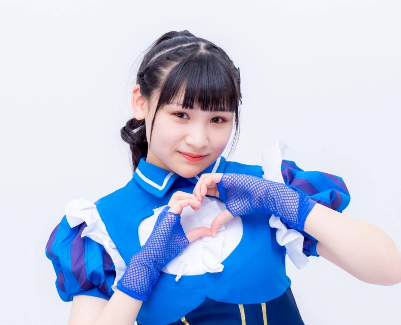 るいか アイドル 新MAX♡GIRLSの、るいちゃんこと松本流歌(るいか)です❣️中学２年生１３才です😊ガンバっている事は、歌とダンスはもちろんだけど、モデルレッスンを休まず頑張ってます😄🎵元気・笑顔・フレッシュいっぱいで頑張ります⤴️  😃応援よろしくお願いし ...