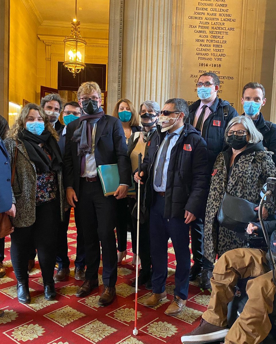 AssoAPHPP's tweet photo. L'APHPP s'est rendue en force au @Senat cette semaine.
Sensibiliser sans relâche les responsables politiques pour faire bouger les lignes !
Merci @Joel_Guerriau  de son invitation et son accueil. https://t.co/frlJZuBm0q