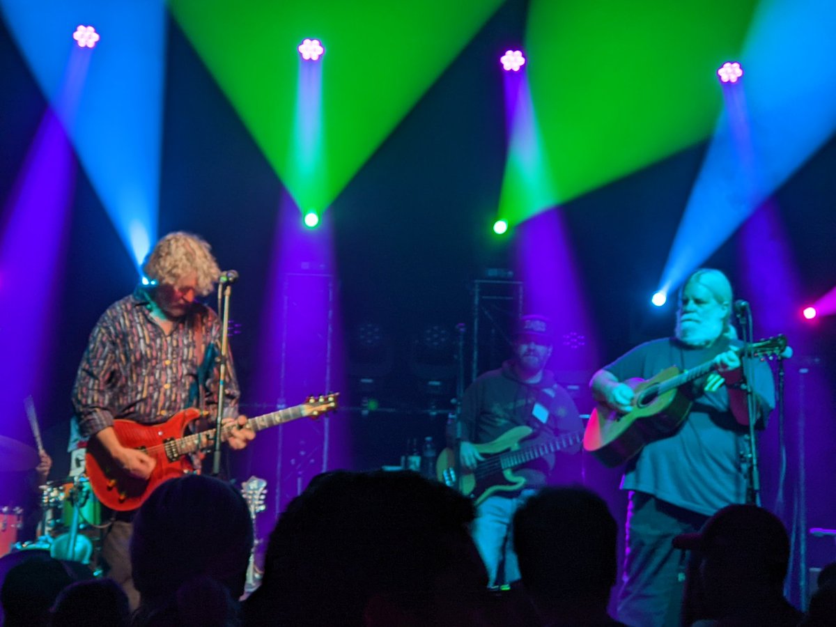 Pasta_Mountain's tweet photo. Church of @LeftoverSalmon 🙏🐳❤️ https://t.co/o67sEB0VMO