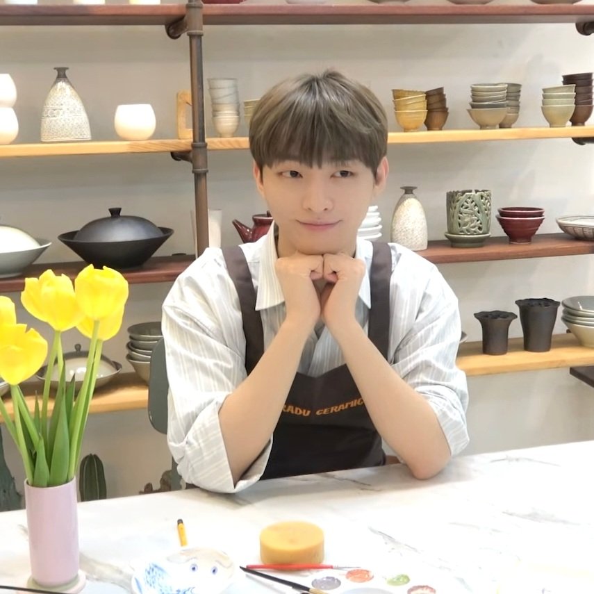 Jisung_forever's tweet photo. ๐ ์ฐ๋ฆฌ ์ง์ฑ์ด ์๋ก๋ฐ๋ท 3์ฃผ๋
๐
๊น! ๋์๊ธฐ๋ผ๋~ ์ด๊ฑด ๊ธฐ๋
ํด์ผํด! ๐
๋๋ฐฑ์ด์๋ค...๐บ
๋ด๊ฐ ์ค๋ ์ด V๋ฃฝV๋ฃฝ์ ๋ณด๋ ค๊ณ ์ด ๊ฒจ์ธ ๊ทธ๋ ๊ฒ ๋๋ฐฑ๊ฝ์ ๋ณด๊ณ ๋์ ๋บ๋๋ณด๋ค... ์ง๋ฃฝ์ง๋ฃฝํ๊ณ ์ฐ๋ ์๊ฐ ์๋ค๋ฉด ๊ทธ๊ฑด ๋์ธ๊ฐ๋ณด๋ค... ์ง๋ฃฝ์ง๋ฃฝ...
#์ค์ง์ฑ #YoonJisung
#YJS_3rd_ANNIVERSARY
#3YEARSwithYJS https://t.co/xgVUjpJidg