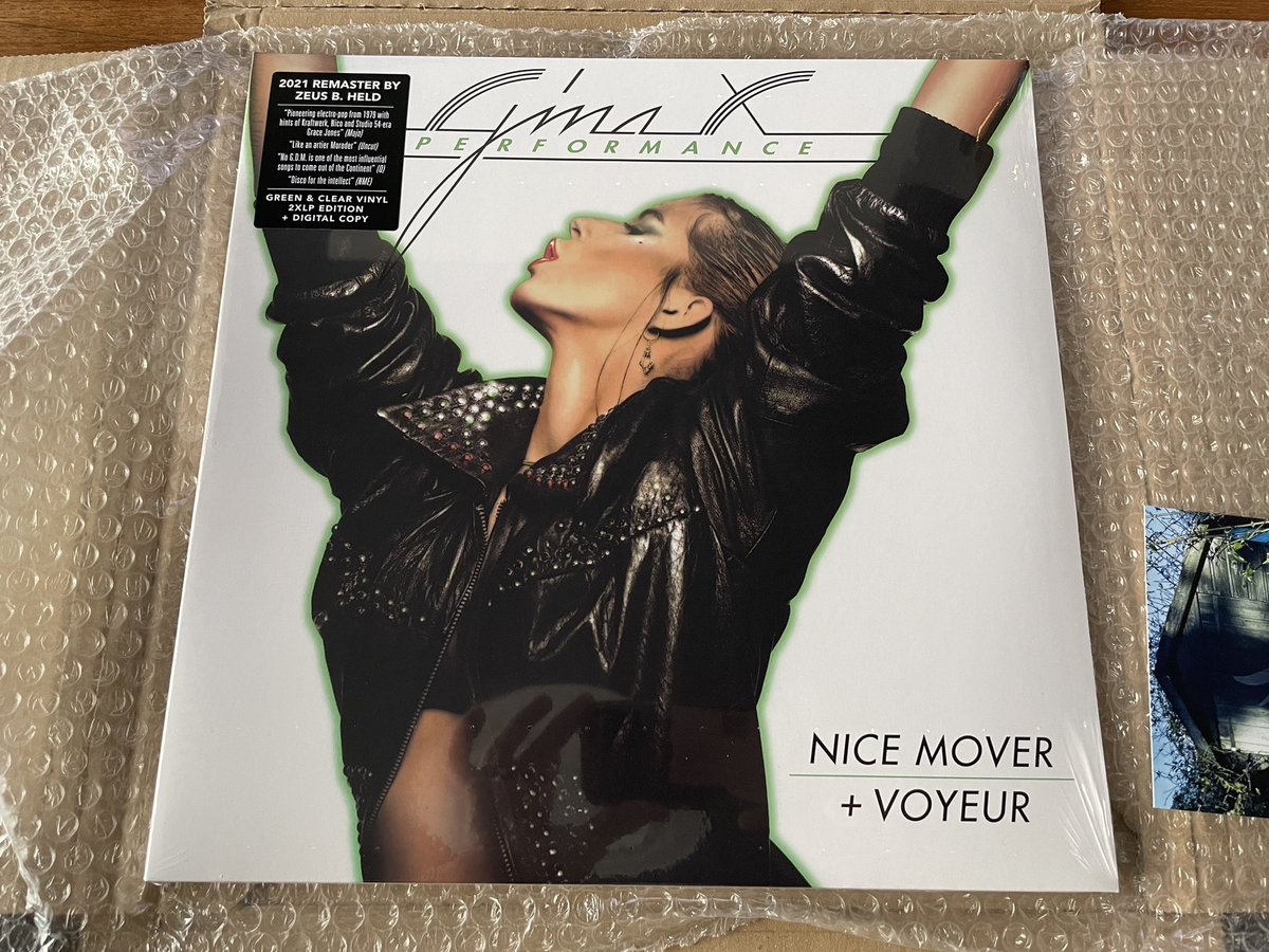 🅲🅷🆁🅸🆂 tweet media