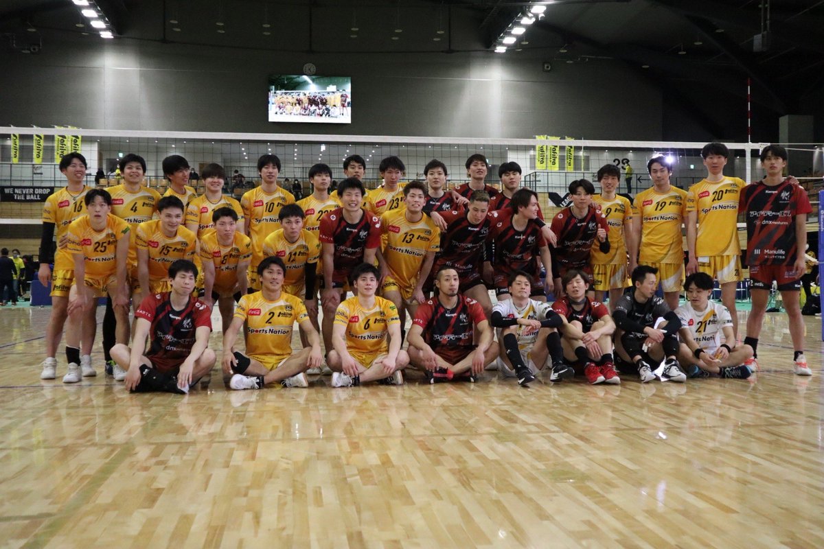 vovofami's tweet photo. 札幌大会2日間応援ありがとうございました！
道内大会はホームゲームみたいなもんですね👍
ひとまず来週は美容室を探すところから始めます。
お疲れ様でした💪 https://t.co/t5LgTVeKt3