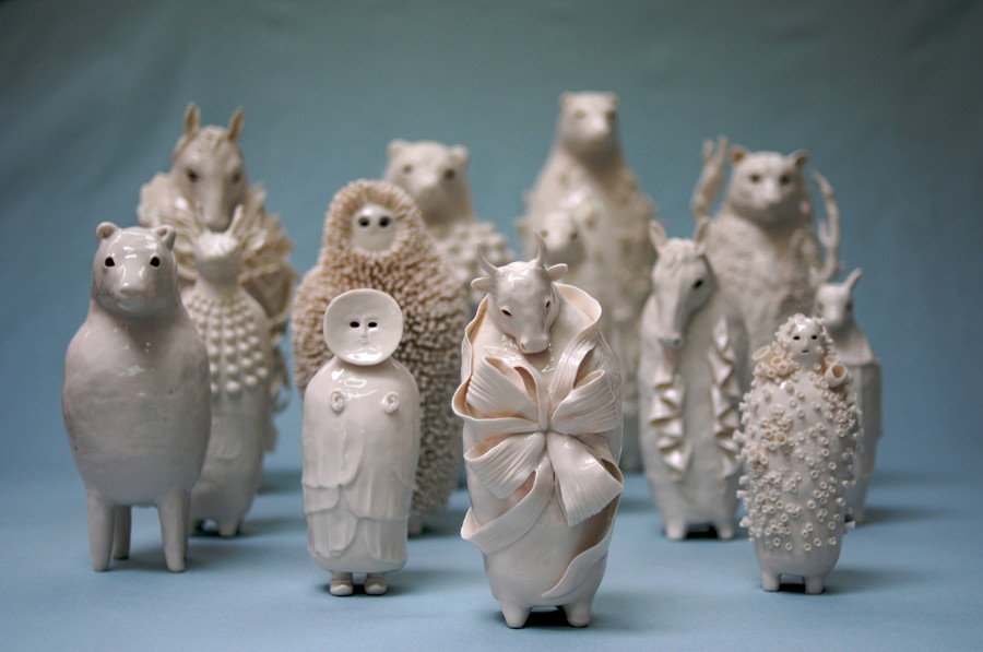womensart1's tweet image. Sophie Woodrow. ceramics artist who creates ceramic figures  #WomensArt
