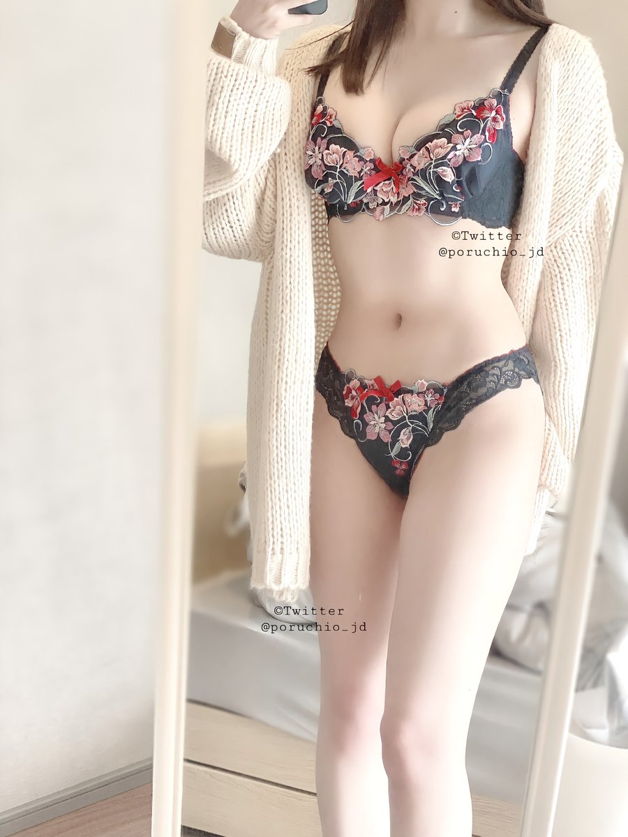 2022-02-20. 投 稿 日. 透 明 感. t.cokzjgzgfU15. 