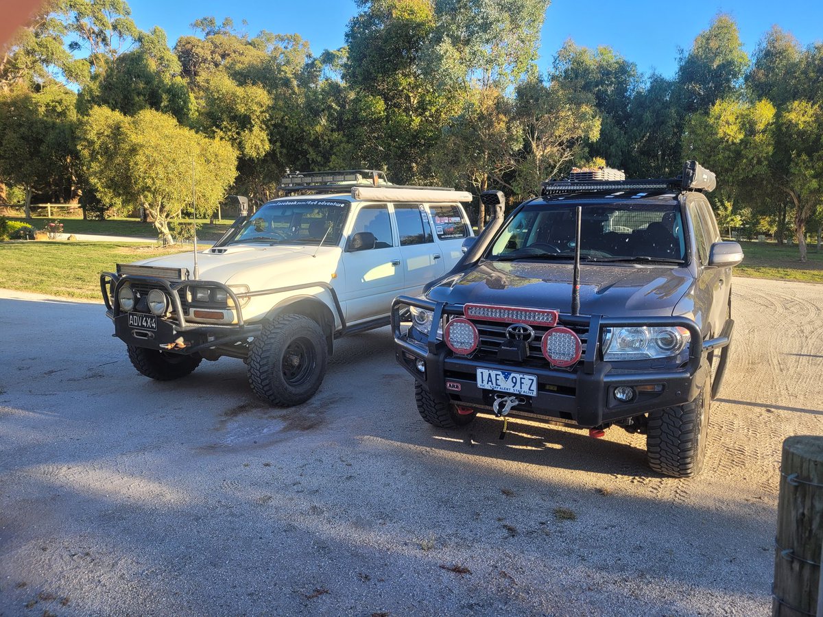 4x4AdvClub's tweet photo. Wonder when the 300 will join this picture https://t.co/6dezCEwiQm