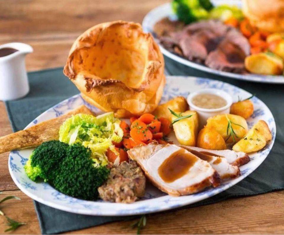 BridgePub's tweet photo. The perfect Sunday, Delicious Roasts, Great Beer, Lovely Pub #thebridge #sundayroastdinner #roastdinner #sundayroast #realale

https://t.co/TLdL5TMeXu https://t.co/vOaV7ziy0v