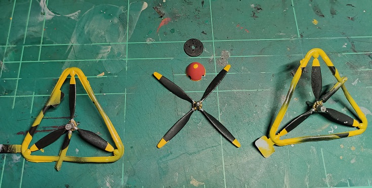 WartsNAllModels's tweet image. #Bigday on the #scalemodelkits; #Typhoon assembly is underway, and the #wingpanels have been removed; the #Hampden received its #aluminium #undercoat, and #propellors and #bombs got worked on. Watch twitch.tv/robsterthebuil…
 Sun-Fri 7am Aust CDT (8.30pm GMT) for more! #ww2 #art