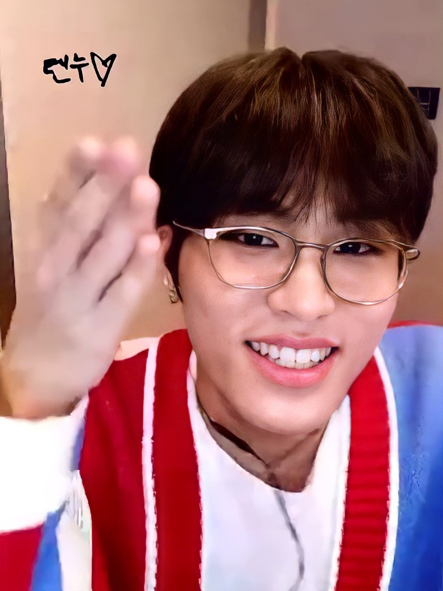 jeongwoarchive tweet media