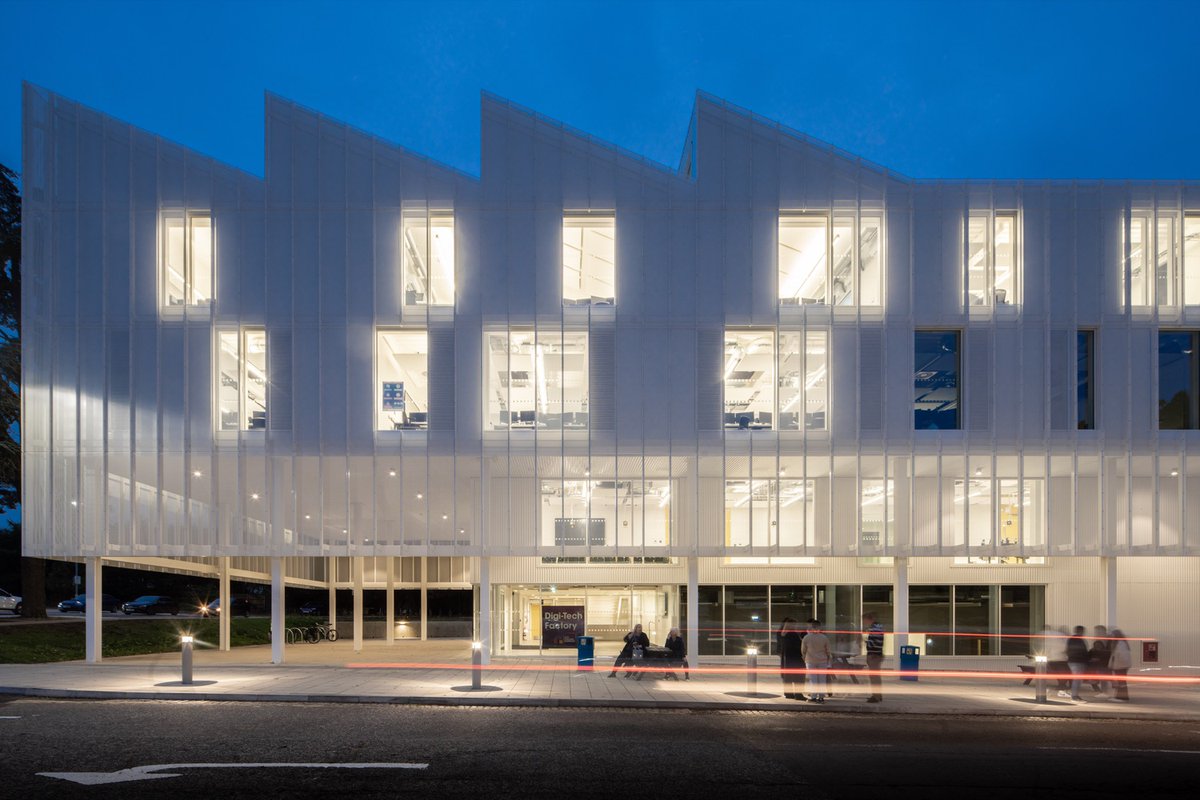 illustrarch's tweet image. Digi-Tech Factory by Coffey Architects
#digitech #coffeyarchitects #architecture