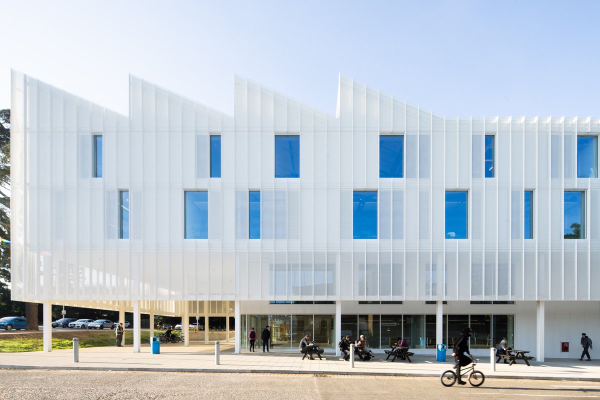 illustrarch's tweet image. Digi-Tech Factory by Coffey Architects
#digitech #coffeyarchitects #architecture