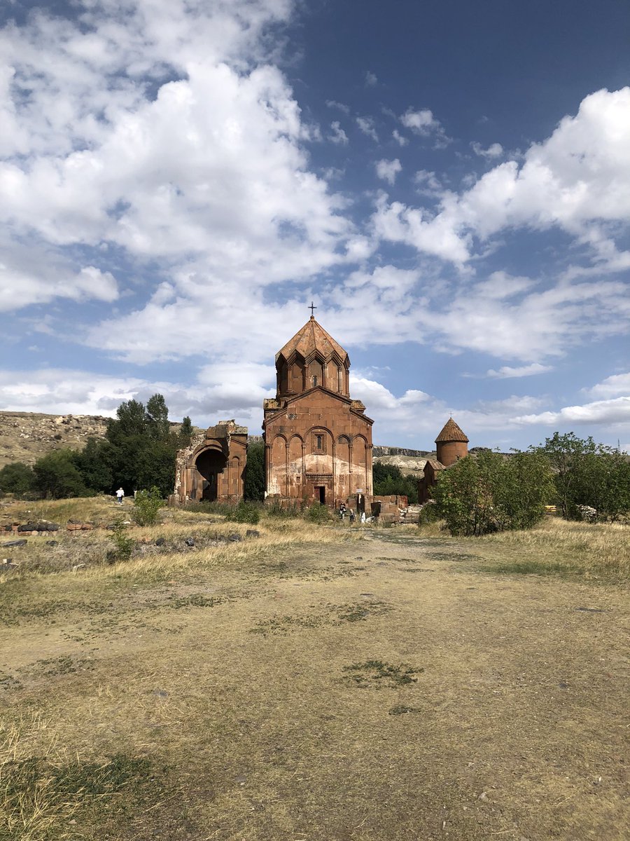 Karapetian_A's tweet photo. The elegant Marmashen Monastery (10th century) is situated in the valley of the Akhurian river, Shirak province of Armenia. The Monastery is in the style of the Ani school of medieval Armenian architecture.

Picture taken in September 2021. https://t.co/QTXaqIIxwA