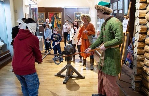 tat_museum's tweet photo. Программа мероприятий на 23 февраля ☺️ https://t.co/FWvNxsLWND #kazan #museum #деньзащитникаотечества https://t.co/BRiMKsw68n