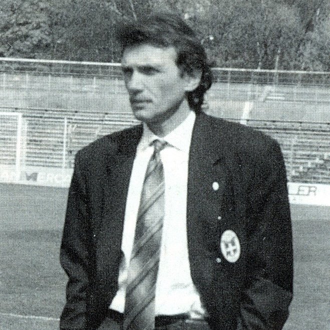 Con profonda tristezza il Como 1907 apprende della scomparsa di Pierluigi Frosio. 

Frosio sedette sulla panchina della squadra lariana nella stagione 1991/1992. 

La società esprime il proprio cordoglio e si stringe attorno ai familiari.