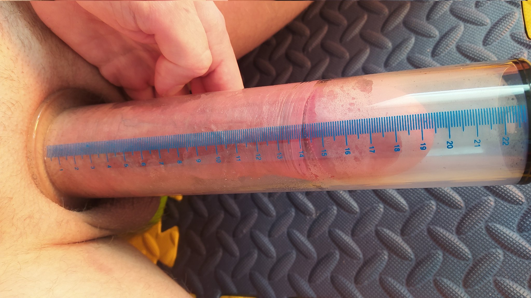 Pumping #BigDickBeauty https://t.co/MeIOKtyXb7