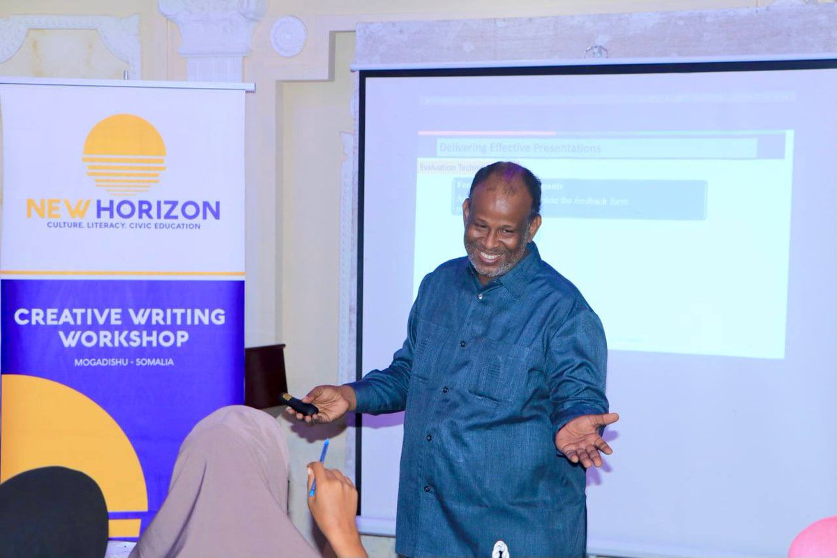 New Horizon tweet media