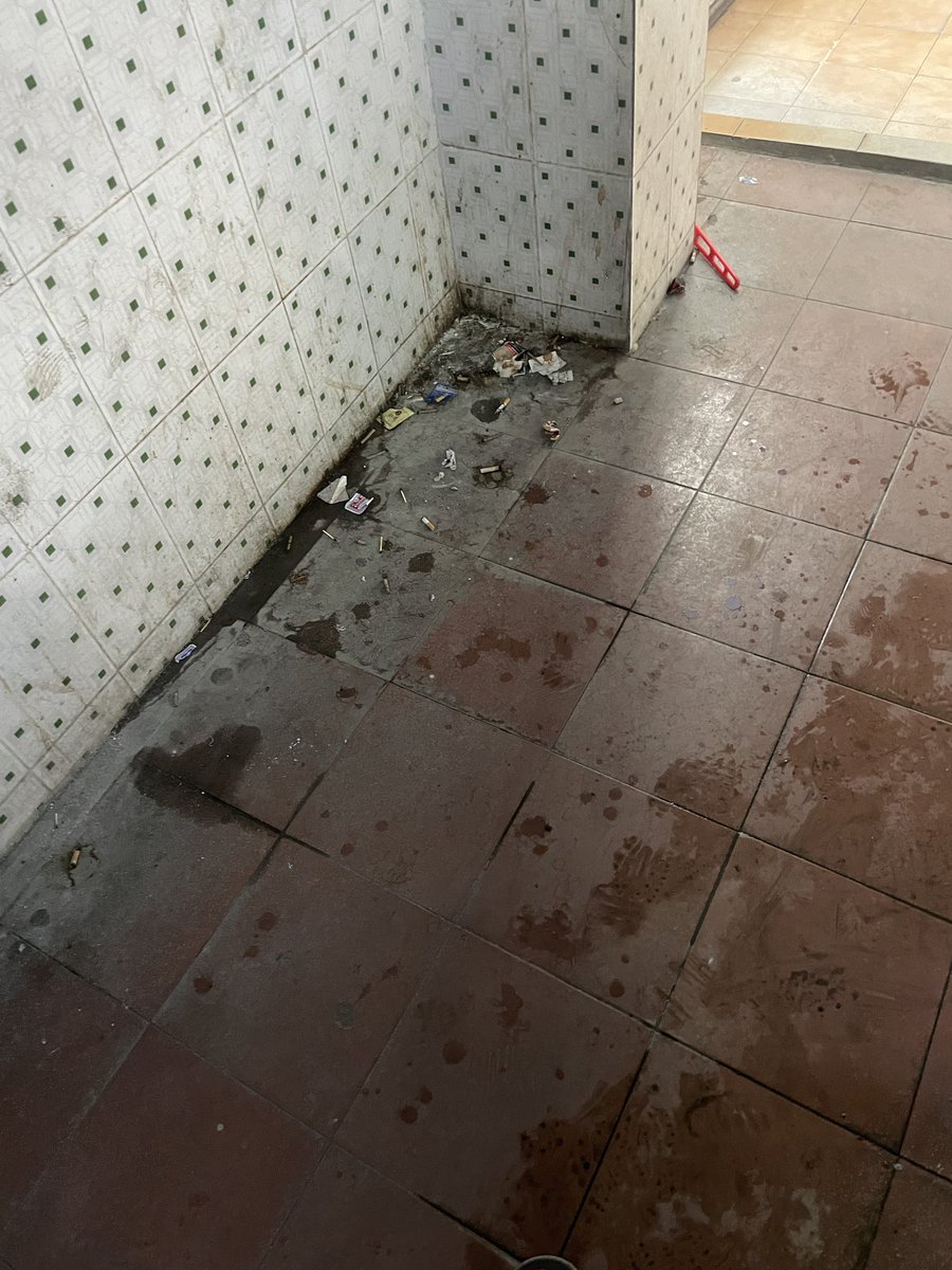 Hamarahydbad's tweet photo. @tsrtcmdoffice @RM_NZB @TSRTCHQ Either keep a min charge for toilets. Painted as free and collecting 5 Rs for toilet. What is the use of painting as free. Keep a min charge of 1 or 2. Keeping it free you are enabling them to collect more #Nizamabad #Telangana https://t.co/VdFxOLd4jl