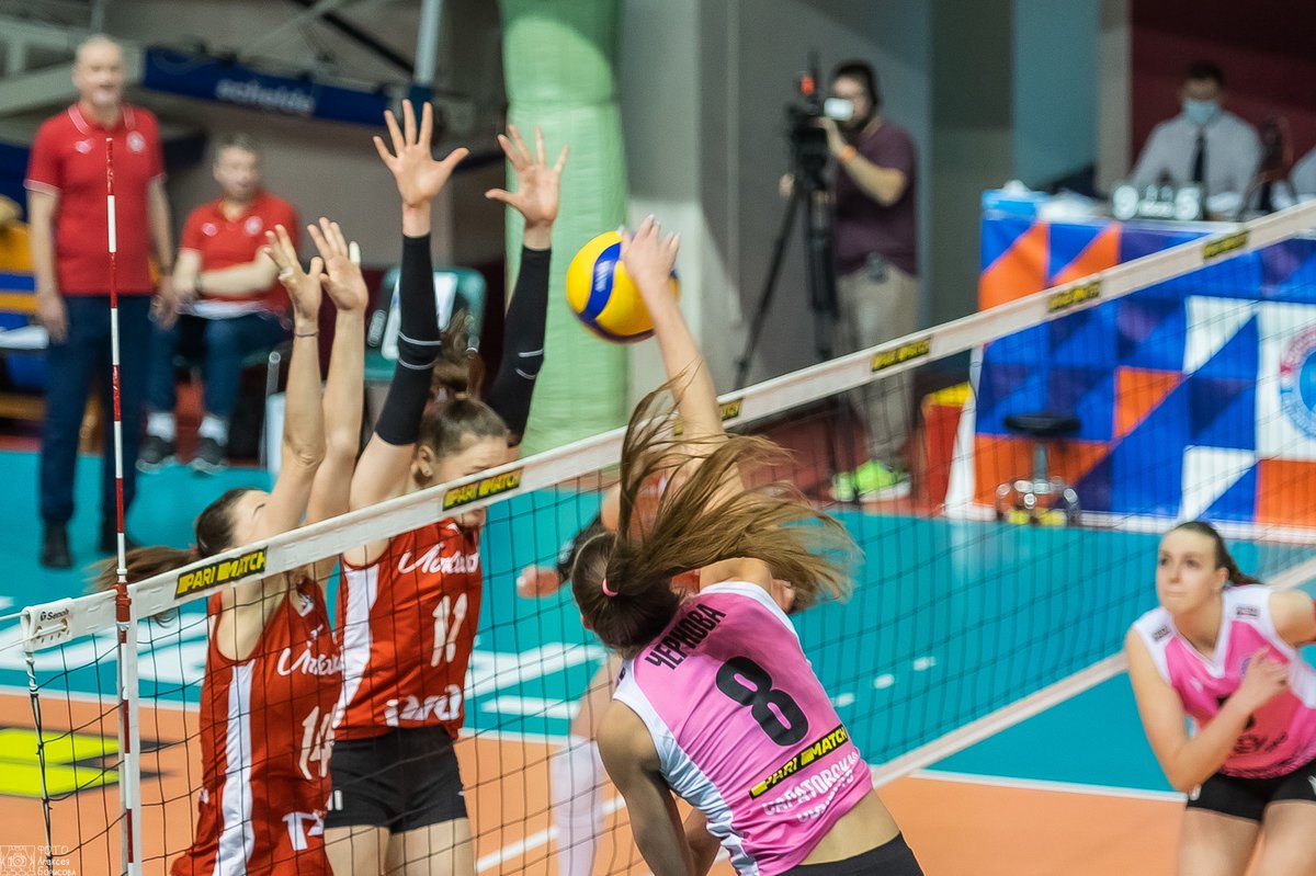 SarProton's tweet photo. И еще одна порция фото со вчерашнего матча! 💥🏐💥

Благодарим за фотографии @aborisov67 (Алексей Борисов) 📸

#протонсаратов #protonsaratov #saratov #proton #протон #саратов #суперлигапариматч #чемпионатроссии https://t.co/MDCvD7F7Wl