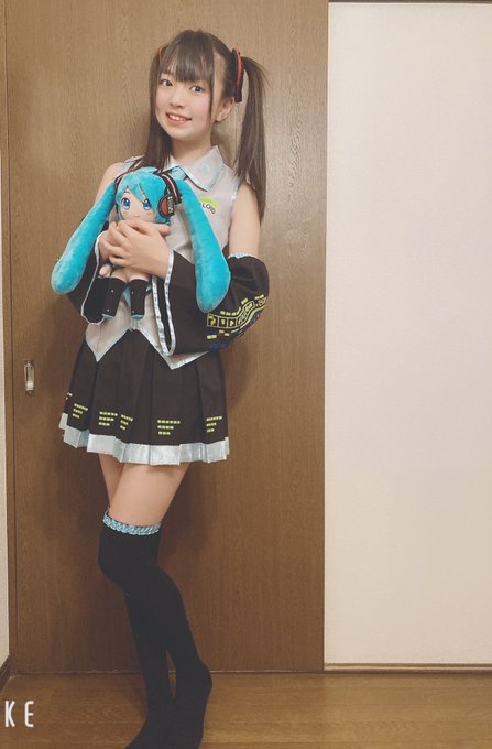 Twitterのコスプレ画像17