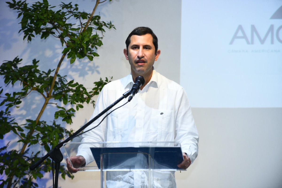 #SaladePrensa: Roberto Herrera: “El dominio del inglés es clave para la empleabilidad y oportunidades de inversión”

Amplía aquí: bit.ly/3GYYDtV

<a href="/rherrerap001/">Roberto Herrera MBE</a> 
#AmchamDR #Conectar #Representar #RobertoHerrera #Oportunidades #Inversión