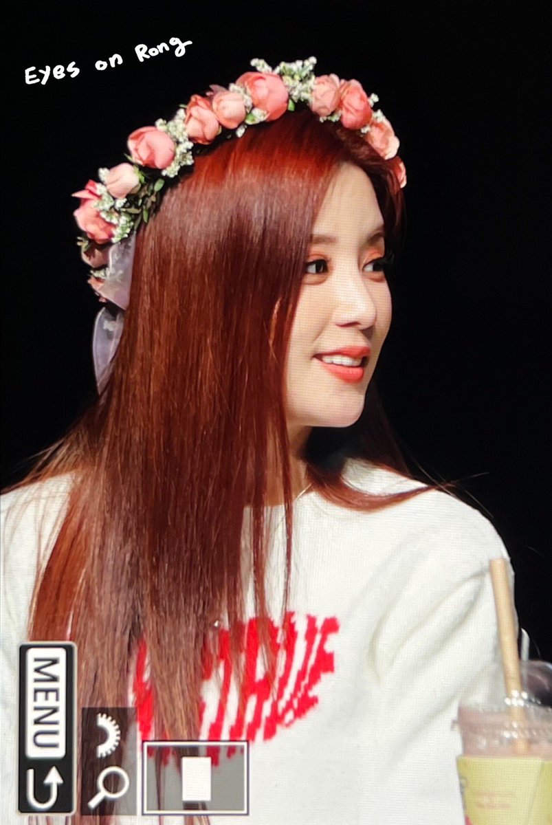 eyesonrong_33's tweet photo. 220220 대면 애플뮤직 프리뷰

@Apinkpcr

오늘의 귀요미😆

#박초롱 #초롱 #CHORONG
#에이핑크      #Apink      
#HORN       #Dilemma https://t.co/FXV1TQsxp7