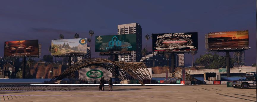 made_gta's tweet photo. V Made It gibt es nun tatsächlich schon seit einem Jahr! Um das zu feiern, gab es u.a. eine große Party mit einer Map aus unserer Gamedesignabteilung, Livemusik, DJ und Jetskirennen. Vielen Dank an die großartige Community! #GTA5 #FiveM #roleplaying #GTA #pcgaming #GtaVRp https://t.co/mJRXhHWH9G